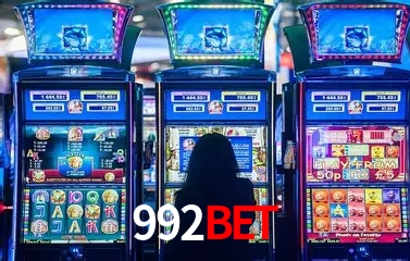 Descubra o Mundo do Cassino Online com 992bet